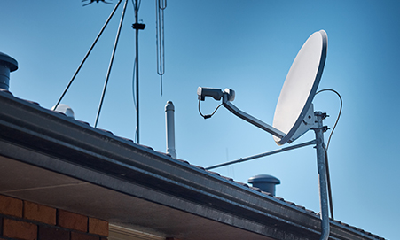 فني ستالايت الكويت – الدقة والخبرة وتقنيات العمل الحديثة